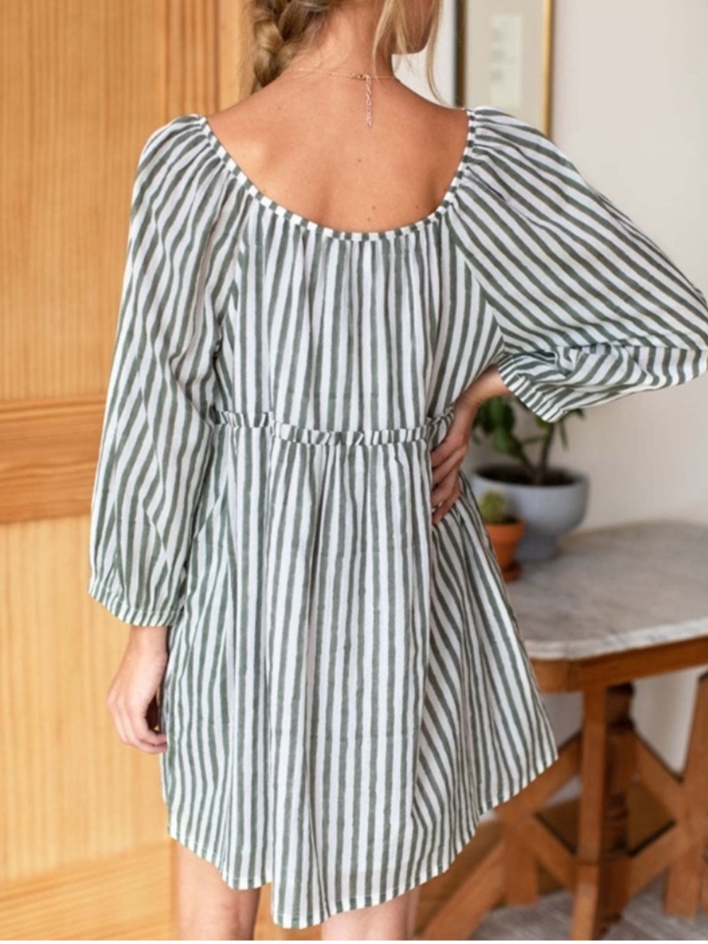 ⭐️India Collection Emerson Fry Jasmine Moss Green White Dress⭐️ - Picture 2 of 8